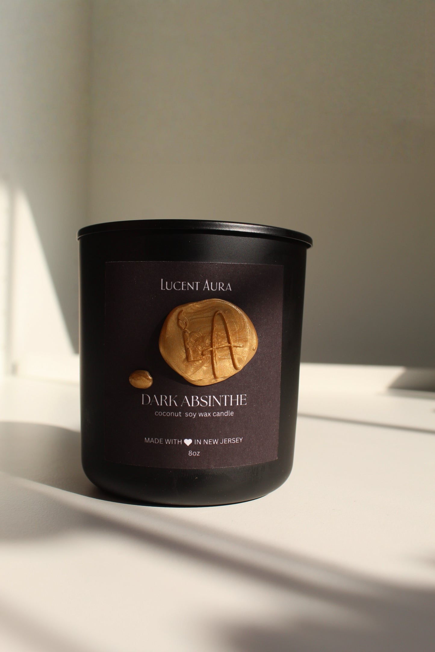 Dark Absinthe Candle - Lucent Aura