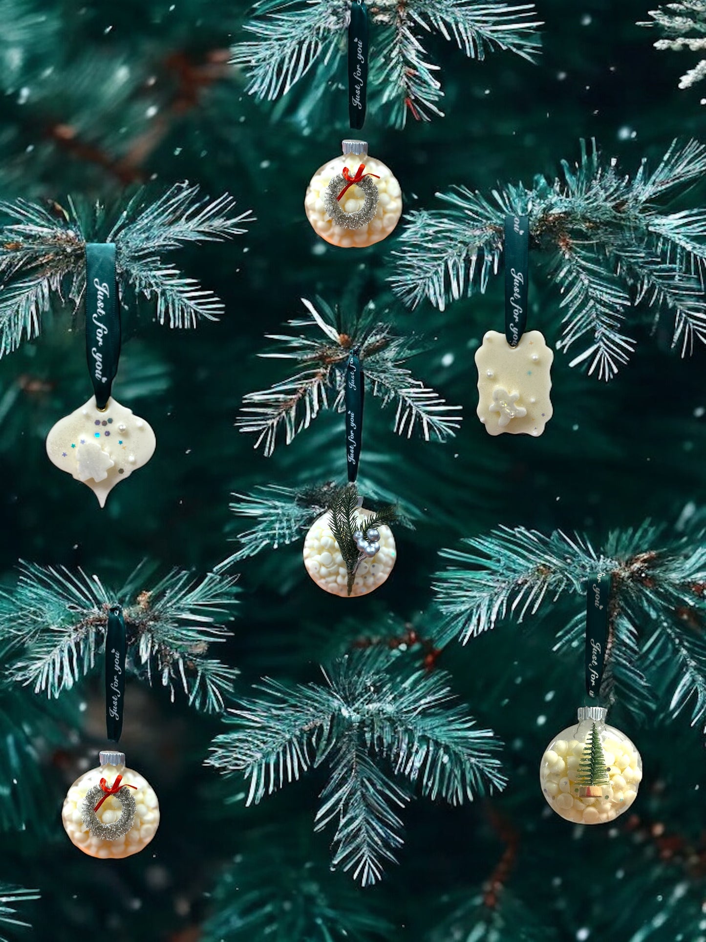 Winter Wonderland Ornaments - Lucent Aura