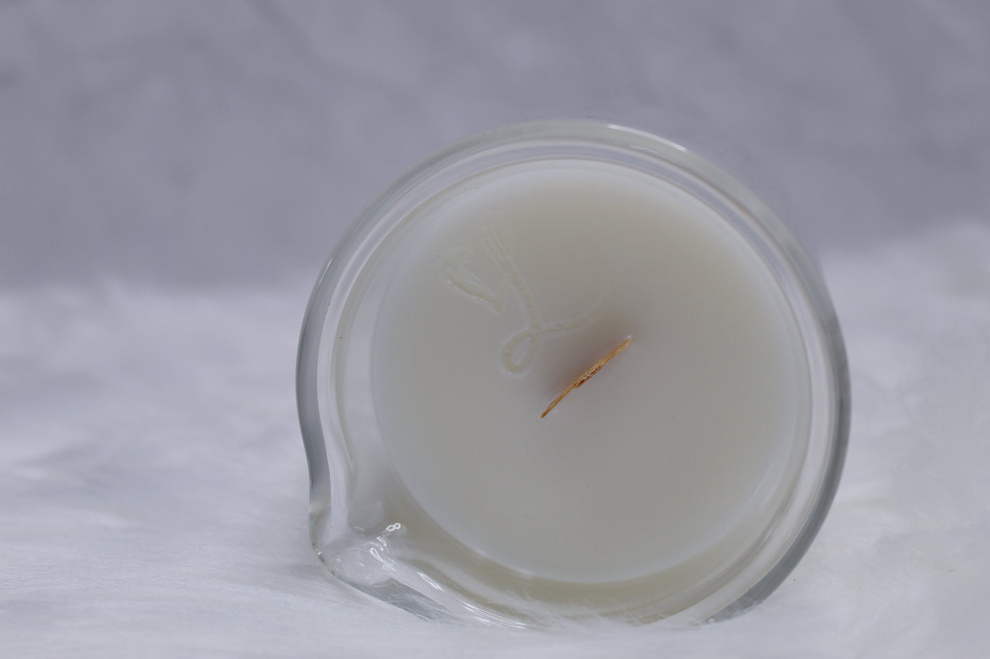 Sensual Massage Candle - Lucent Aura