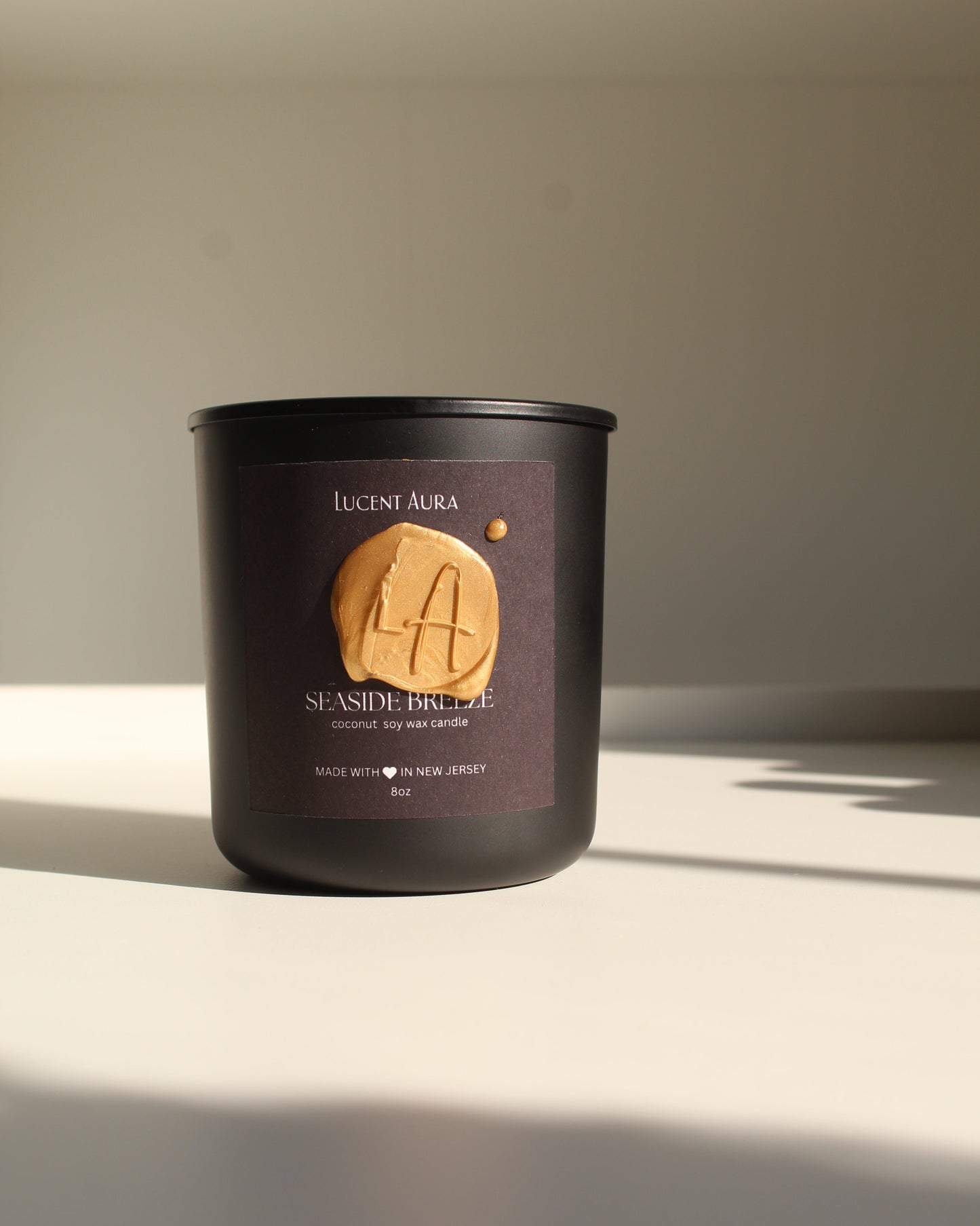 Seaside Breeze Candle - Lucent Aura