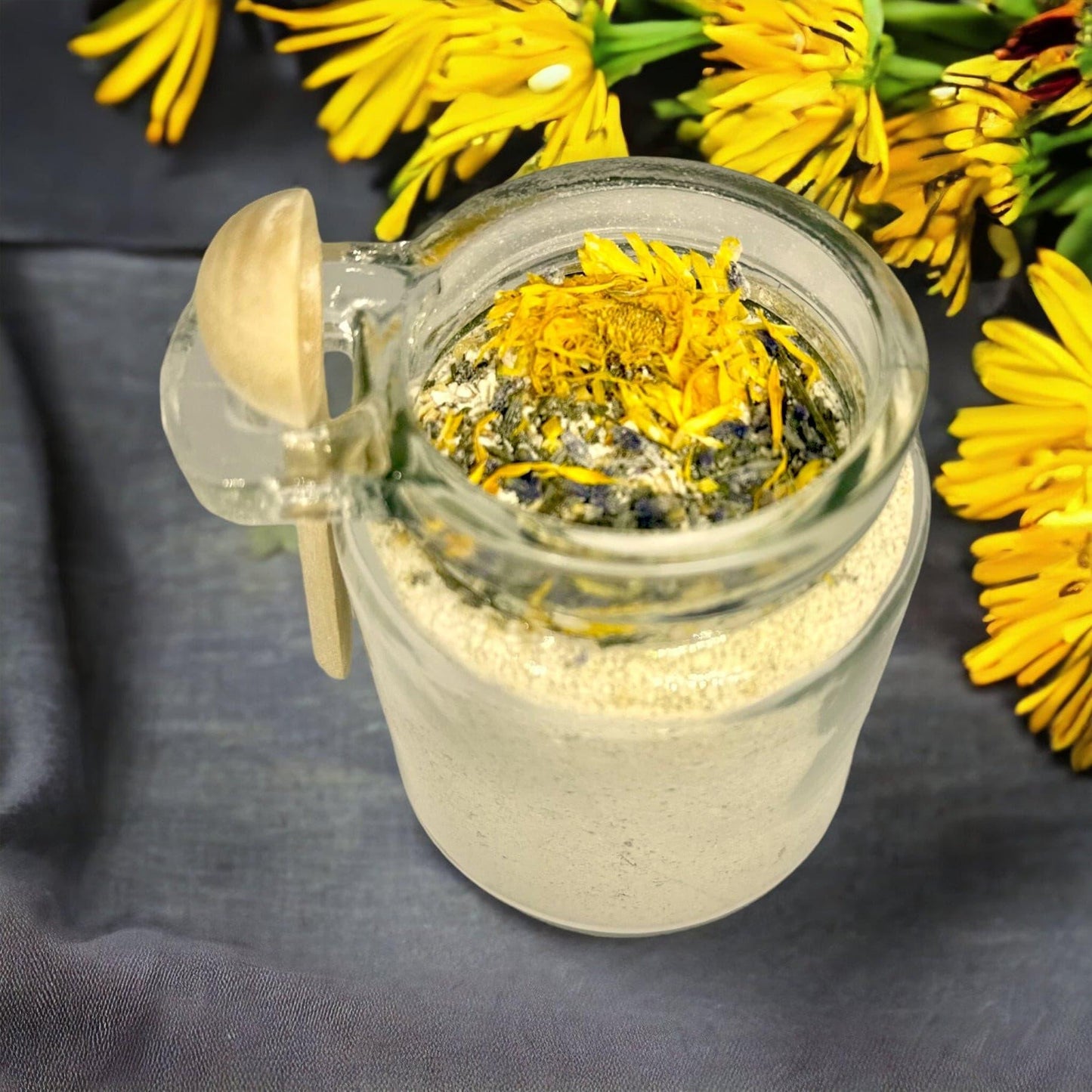 Soothing Colloidal oatmeal bath soak - Lanna Lux