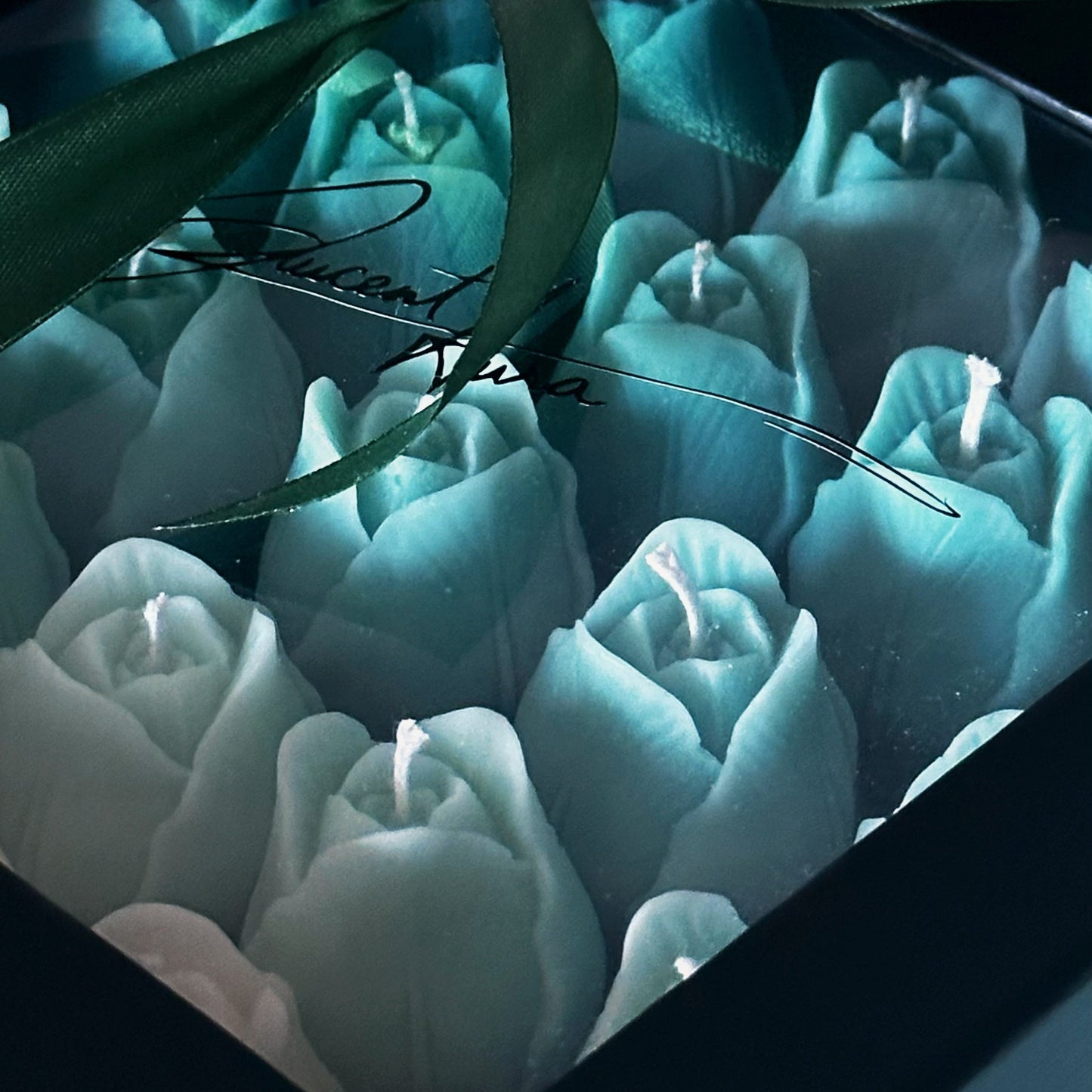 hand poured tulip candle close up floral candle decor