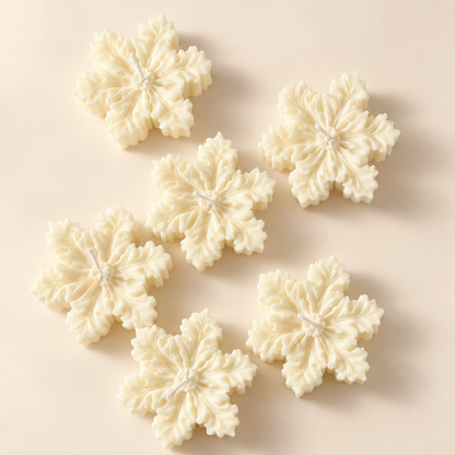 Luxe Snowflake Candle
