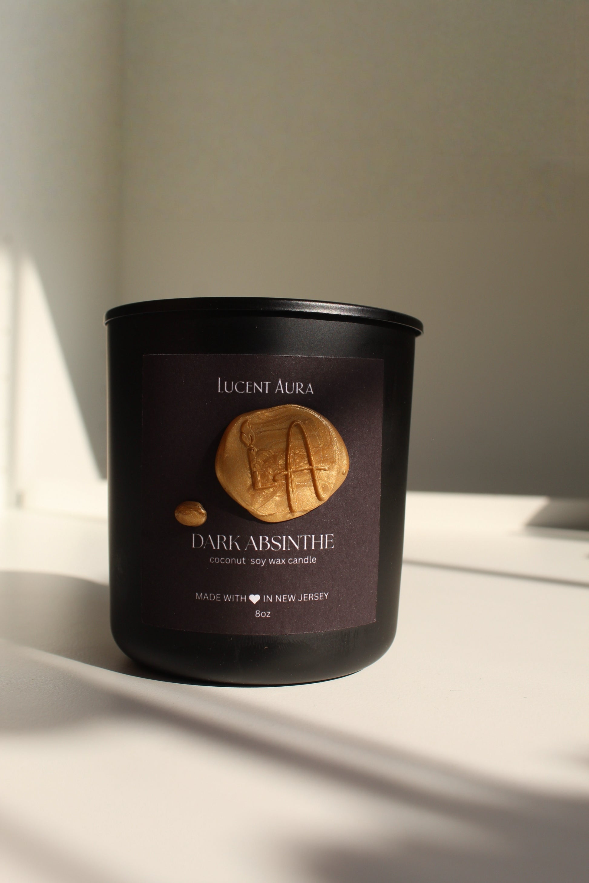 Dark Absinthe Candle - Lucent Aura